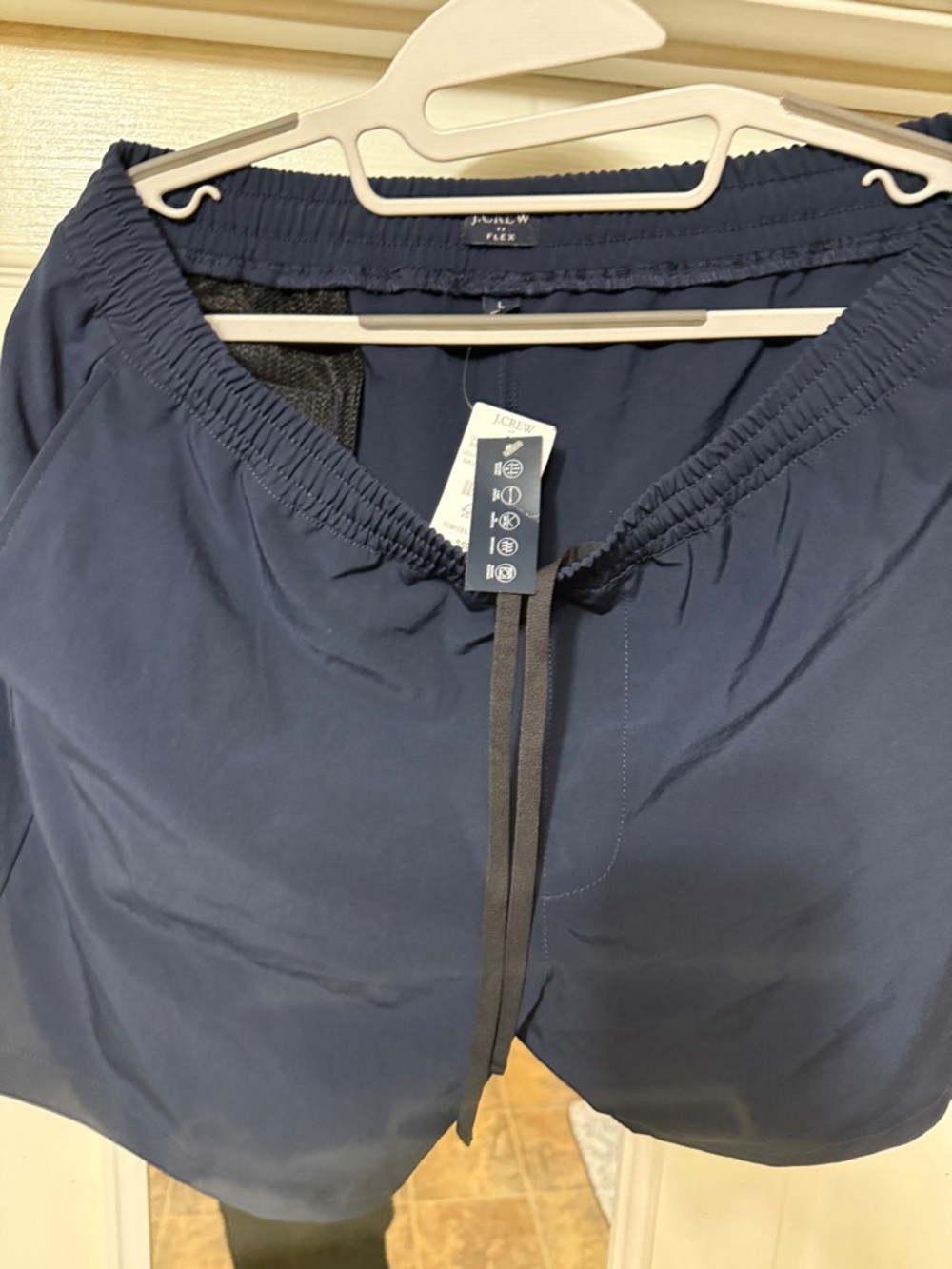 J.Crew Tech Flex Shorts Men’s L Navy Drawstring Quick Dry Performance 2 Pocket